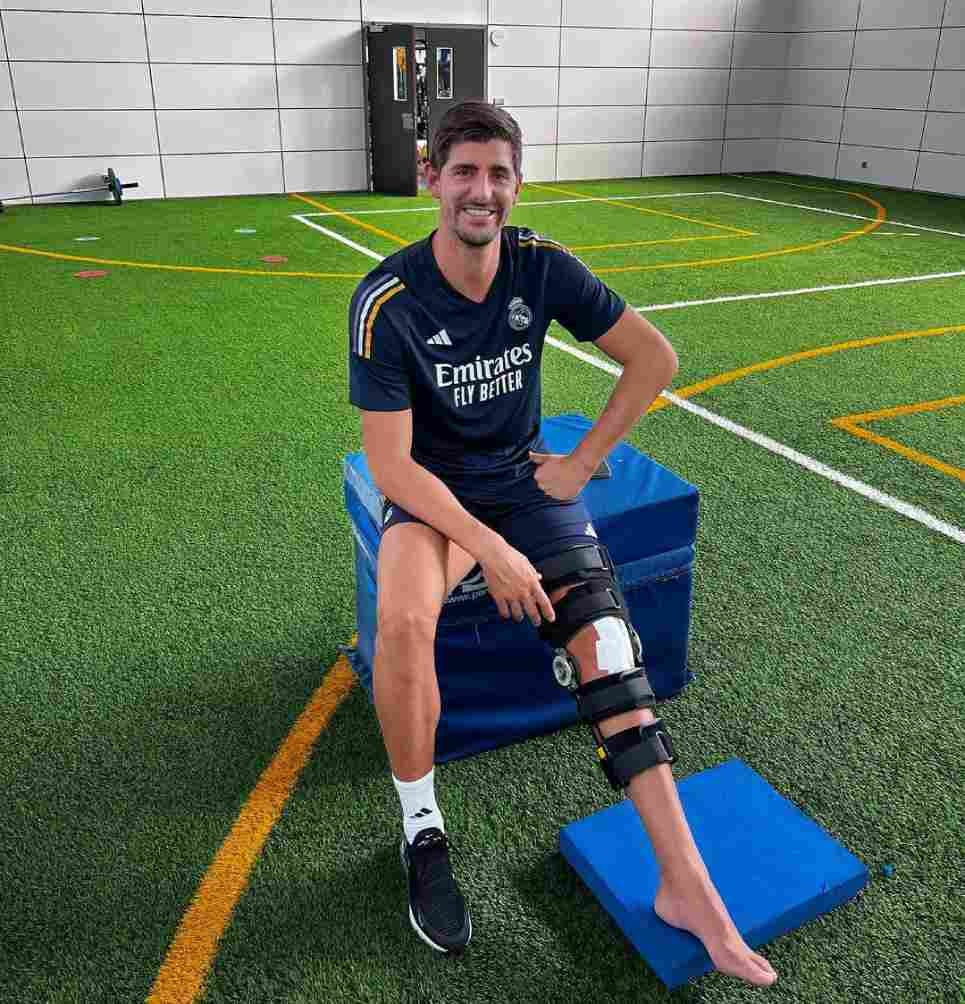 Courtois sigue en recuperación tras su lesión en la rodilla