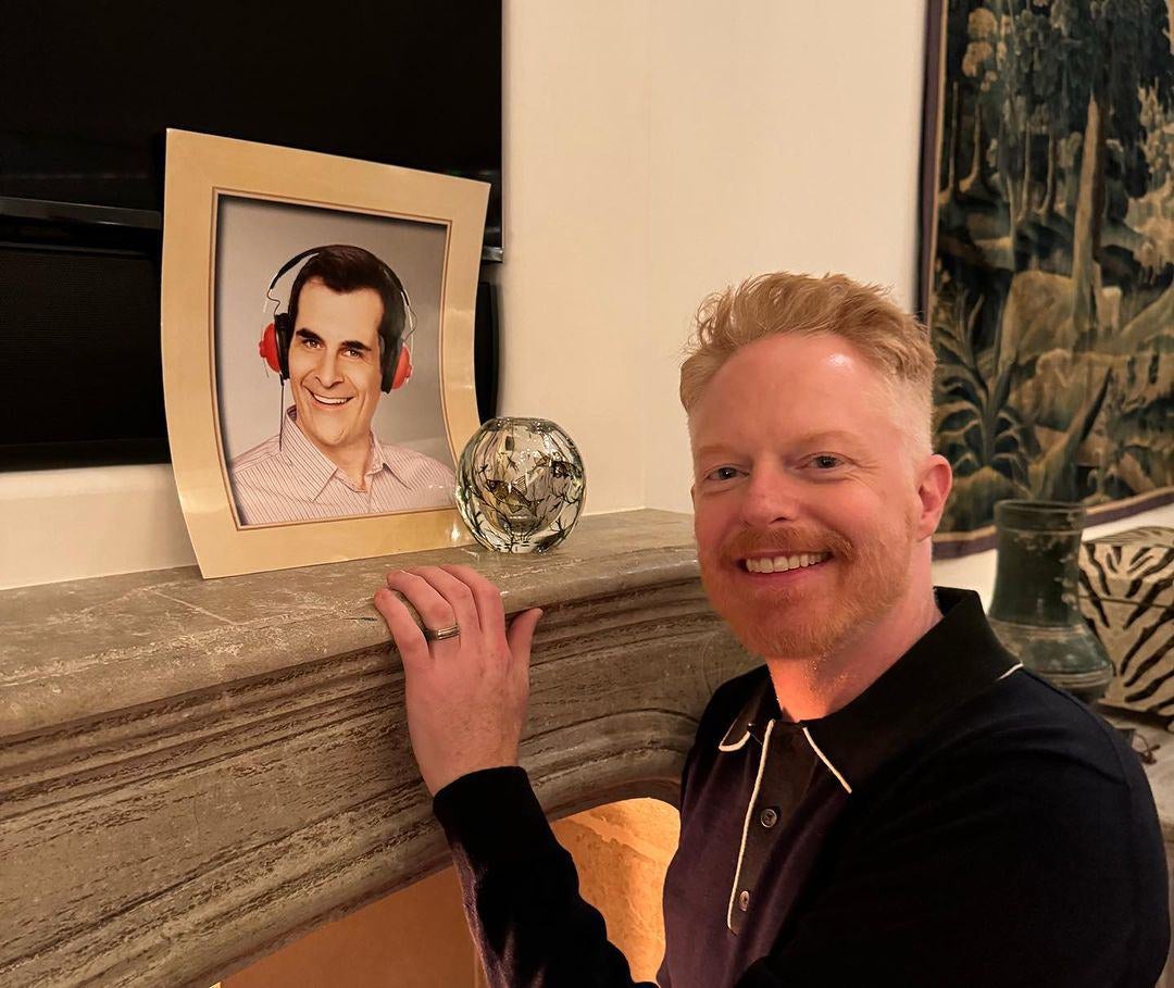 Jesse Tyler Ferguson hizo el papel de ‘Mitchell Pritchett’ y aquí se está despidiendo de 'Phil'.