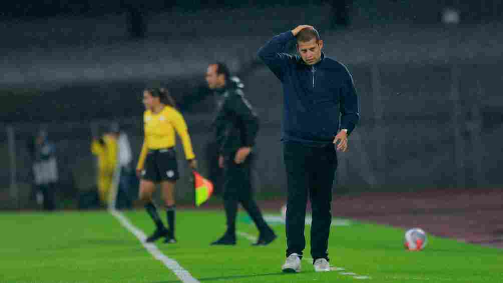 Pumas Femenil anuncia la salida de Jhonathan Lazcano