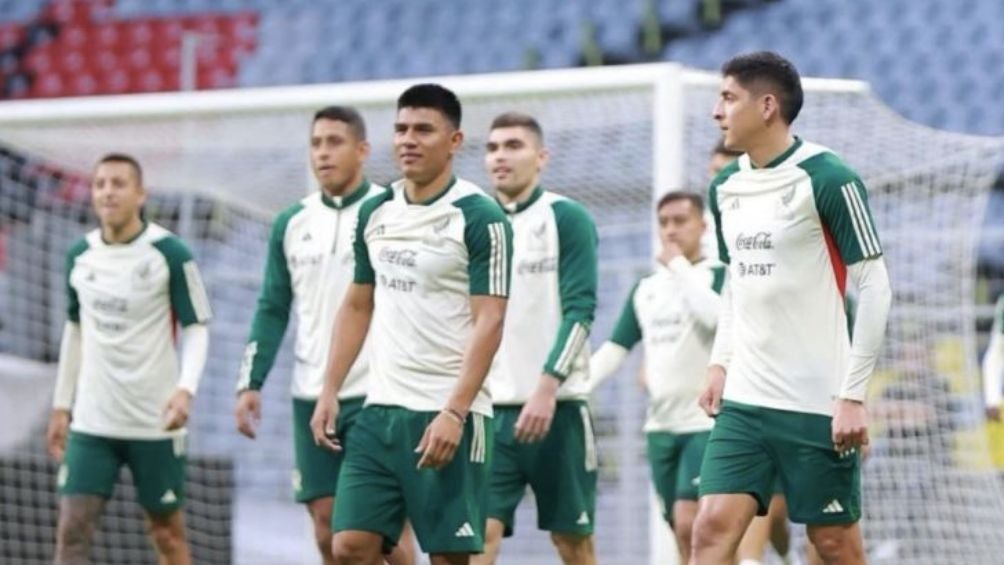 El Tricolor entrenando en el Estadio Azteca