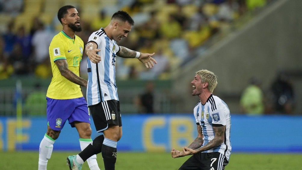 De Paul celebra el triunfo histórico en Brasil 