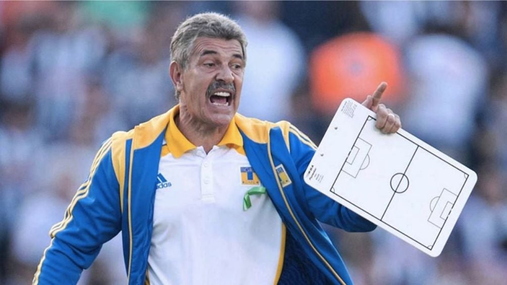 Ferretti como entrenador de Tigres