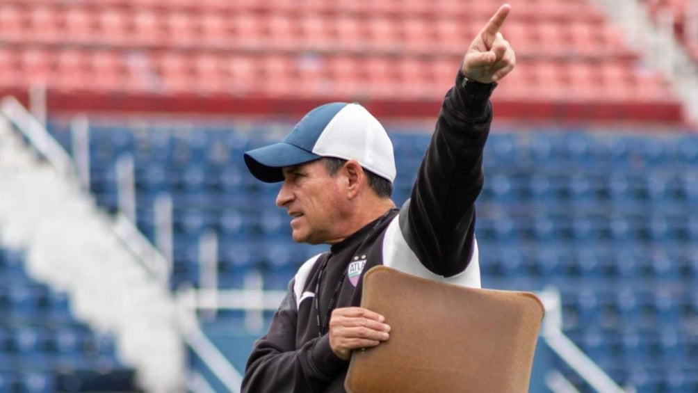 Mario García técnico mexicano del Atlante