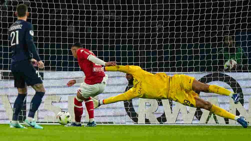 ¡Grosero Error! Donnarumma Se Equivocó Y Regaló Un Gol En El Juego De ...