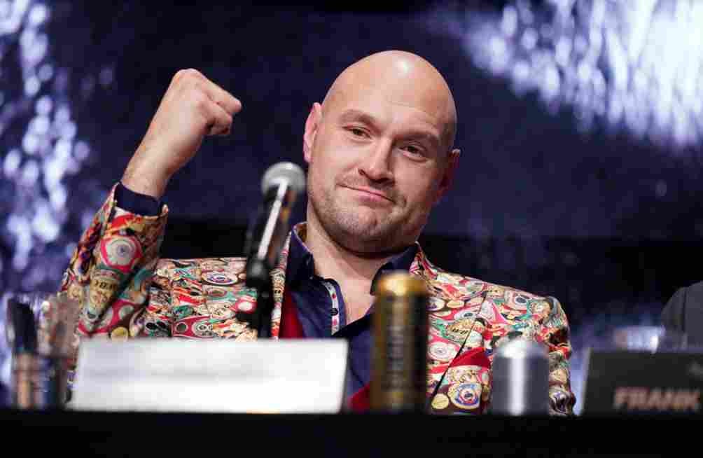 Tyson Fury en conferencia de prensa