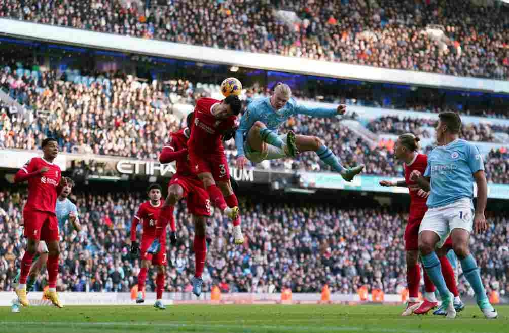 La protesta se dio en el juego entre Manchester City y León