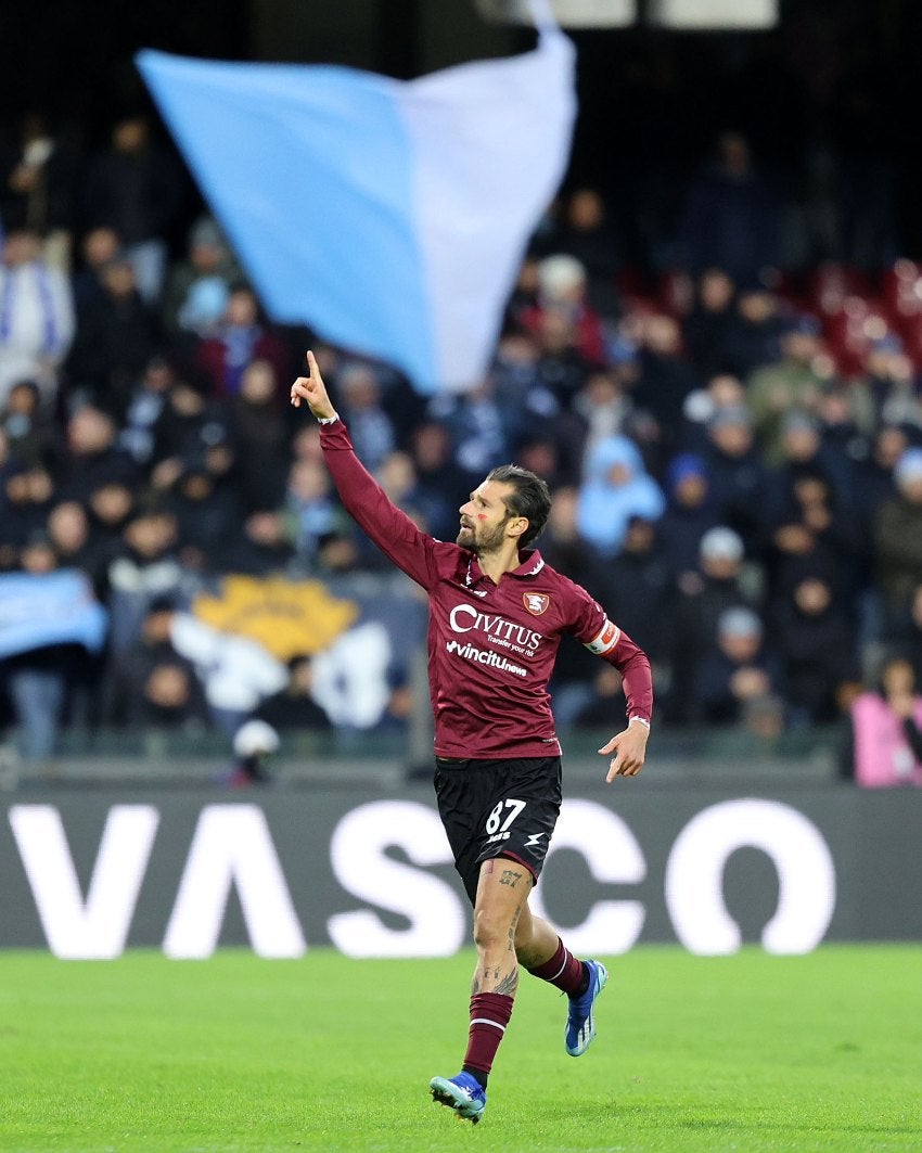 Candreva en celebración de gol