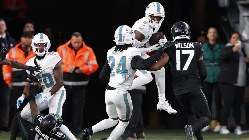 Jugada de 99 yardas de los Dolphins le cuesta millones a TCL