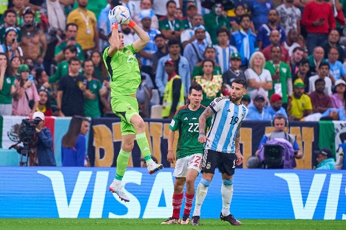 'Dibu' Martínez confiesa que el juego contra México fue el más difícil del Mundial de Qatar