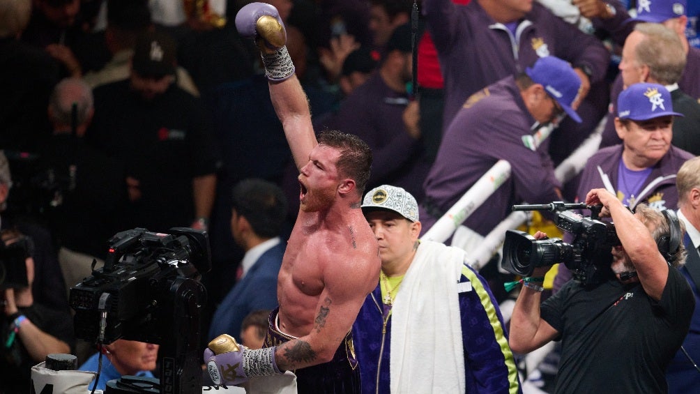 Canelo Álvarez tras vencer a Charló