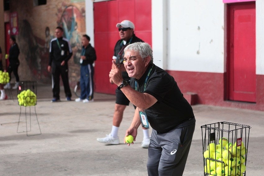 Momentos de la clase en la Plaza 