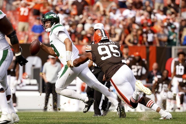 Flacco enfrentando a Cleveland con los Jets 