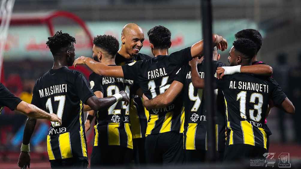 Ittihad sigue ganando