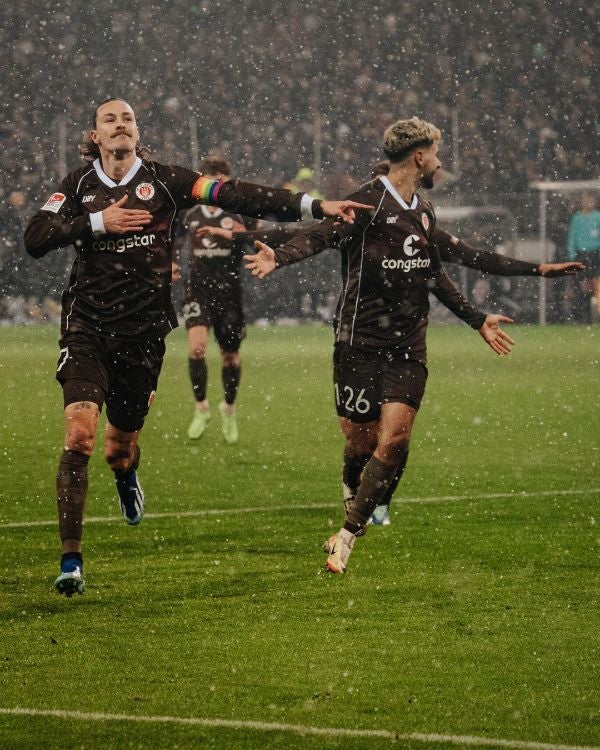 St. Pauli es líder de la Segunda División de Alemania