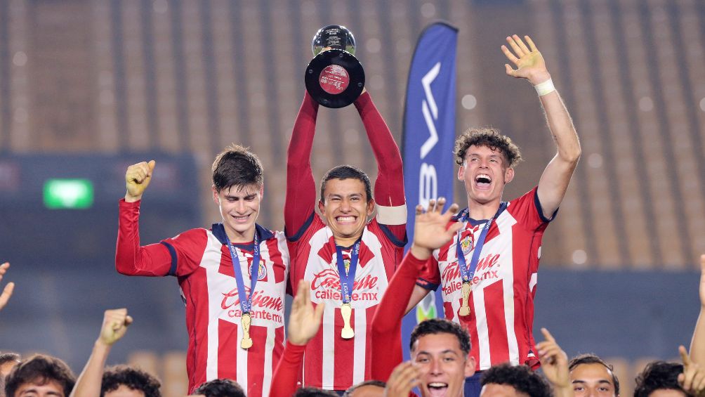 Chivas venció a Tigres y se coronó en la Sub 23