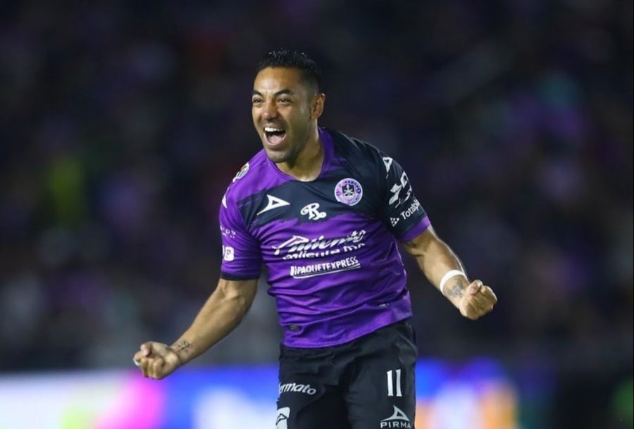 Marco Fabián en su paso por Mazatlán