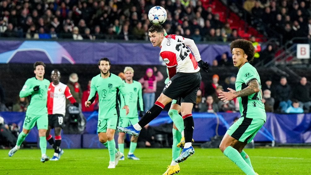 El 'Bebote', en acción ante el Atlético de Madrid 