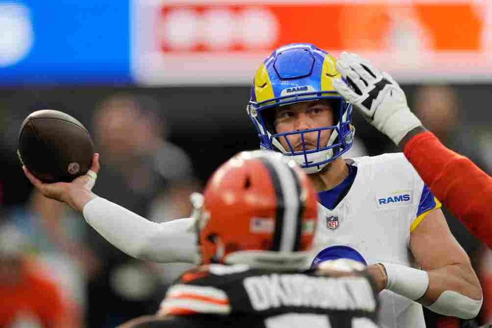 Matthew Stafford durante el partido ante los Browns