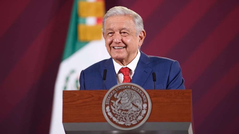 El Presidente López Obrador propone que se abra un debate para decidir. 