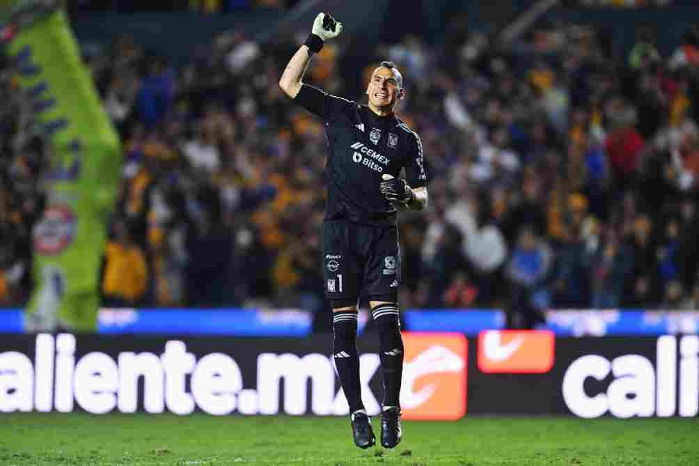 Nahuel en celebración con Tigres