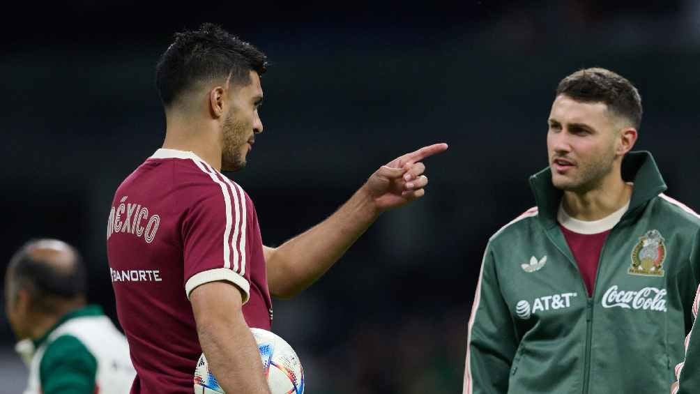 ¡Apoyo tricolor! Santi giménez celebró el doblete de Raúl Jiménez con el Fulham