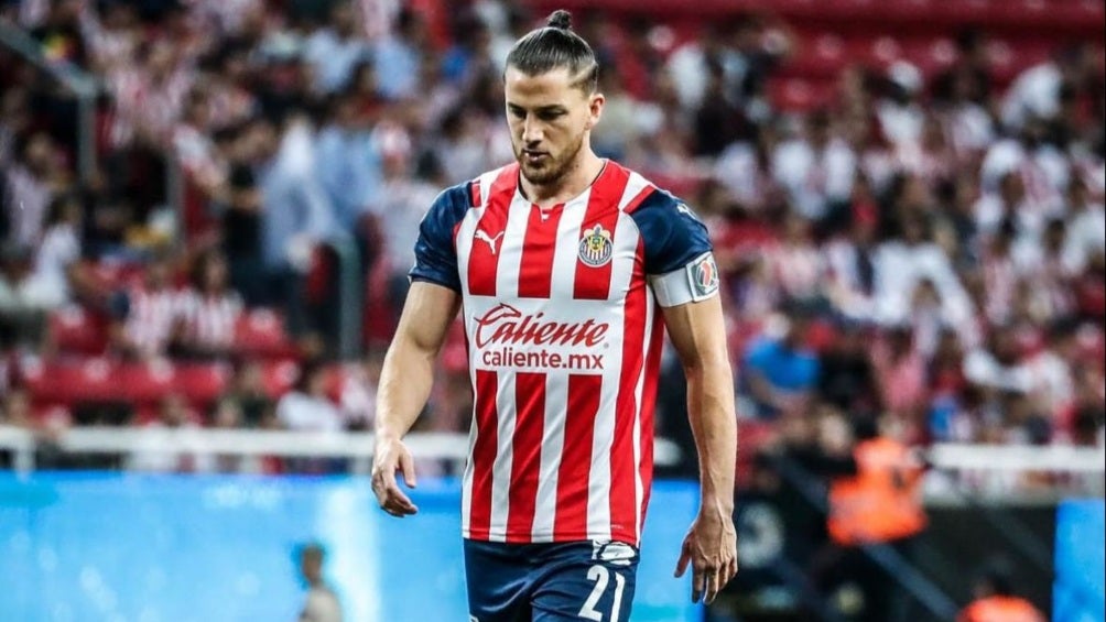 Hiram Mier se despide de Chivas con emotivo mensaje en sus redes sociales