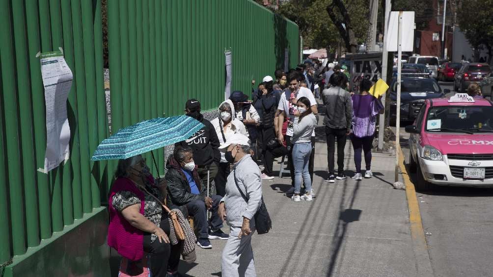 Los adultos mayores fueron los primeros en ser vacunados.