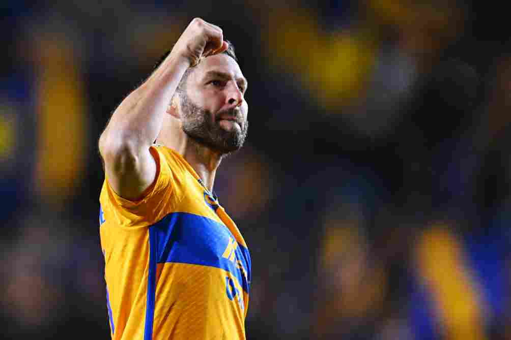 Gignac en celebración de gol ante Puebla 