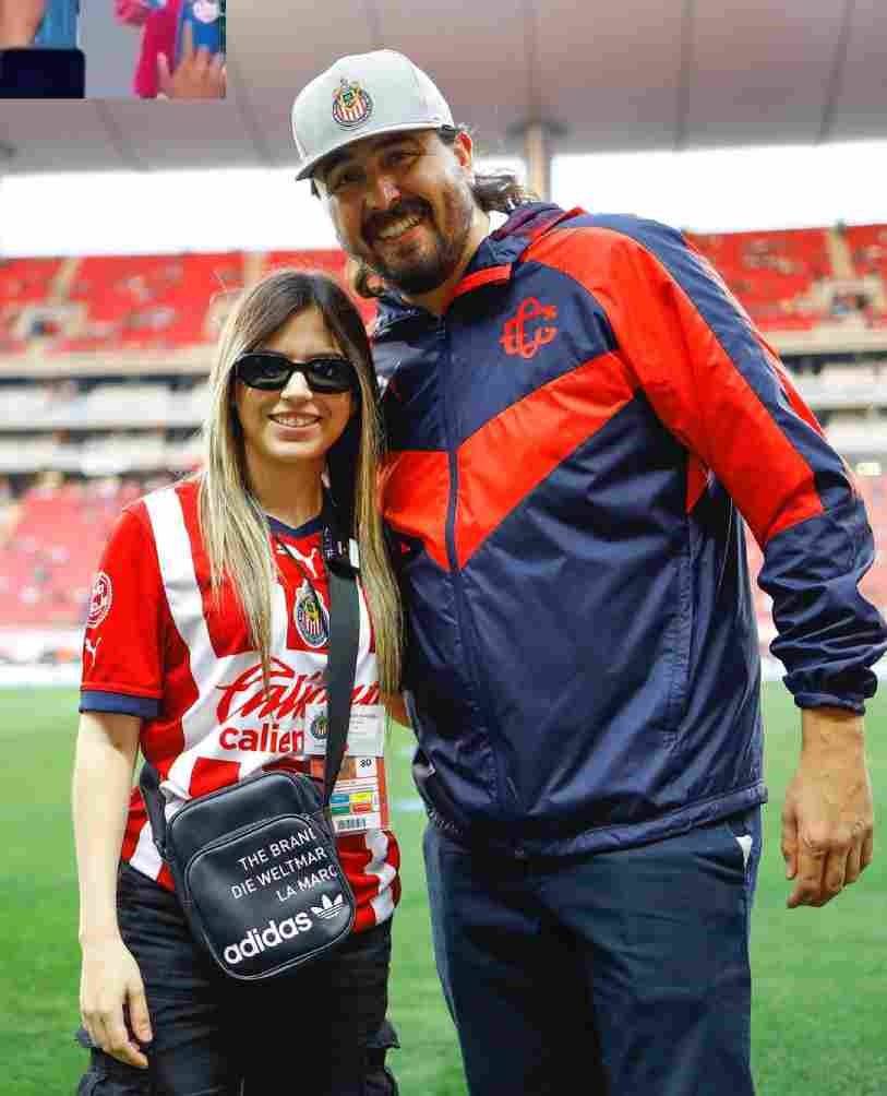 Samy Rivers con Amaury Vergara, presidente de Chivas