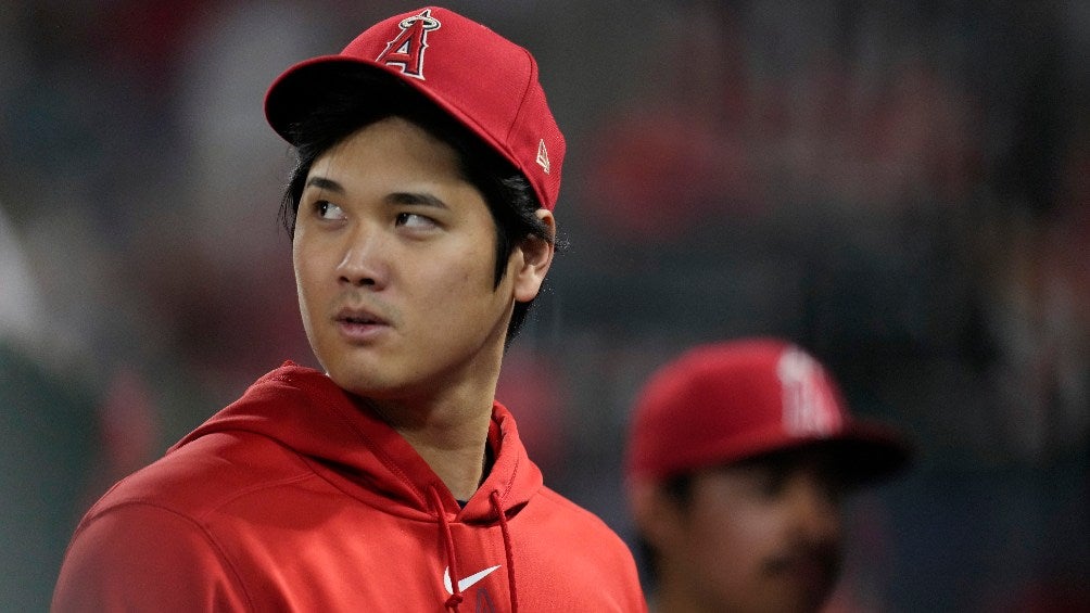 Shohei Ohtani llega a los Dodgers con un contrato récord