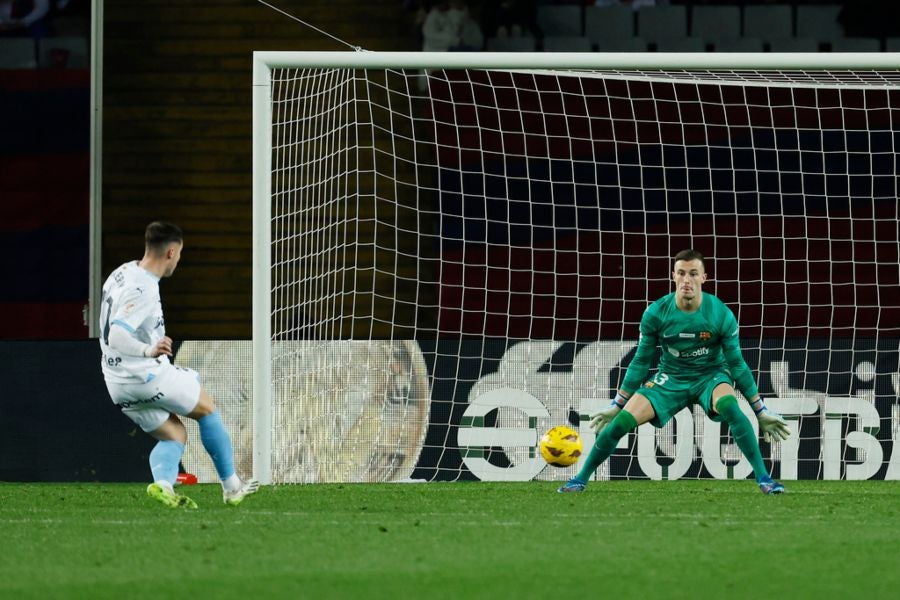 Girona venció 2-4 al Barcelona y es líder de LaLiga