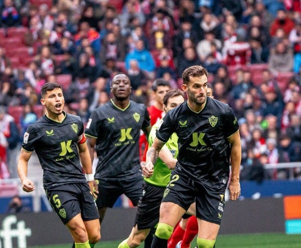 Almería enfrentando al Atlético de Madrid 