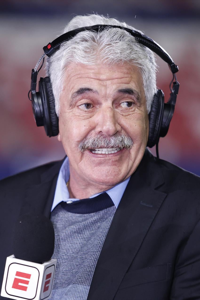 Tuca Ferretti en una transmisión de ESPN