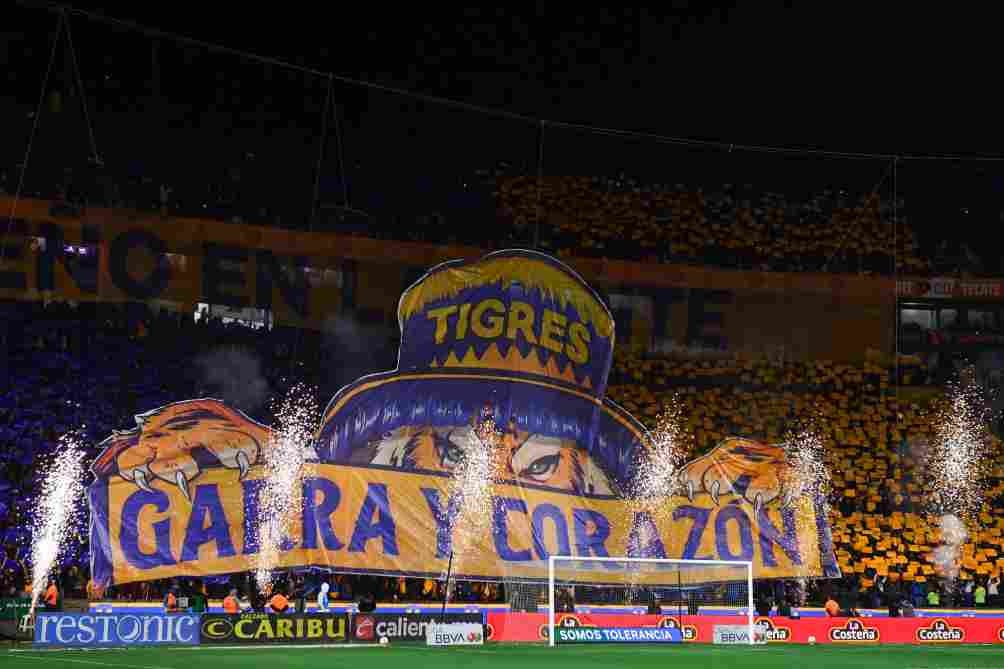 Así fue el tifo que desplegó la porra de los Tigres