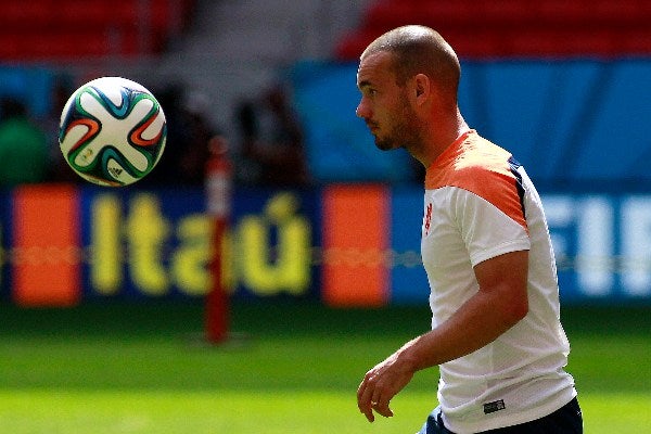 Sneijder sobre la llegada de entrenadoras al futbol varonil