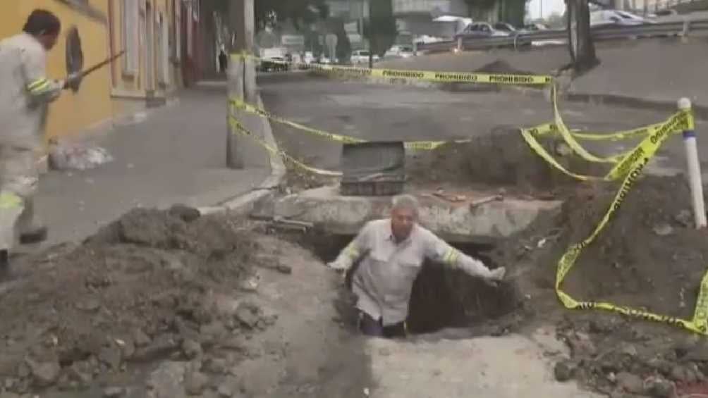 También hubo un tubo dañado en la lateral de Periférico. 