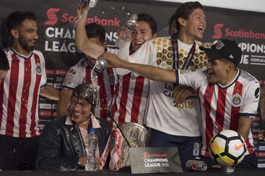 Matías Almeyda ganó tres títulos con Chivas