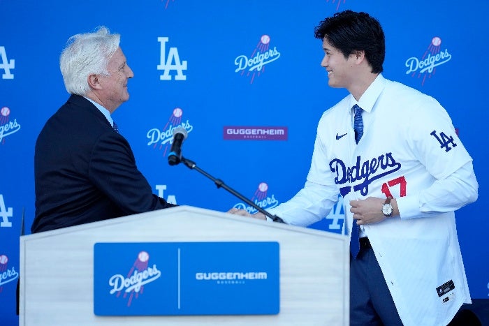 Ohtani es presentado con los Dodgers