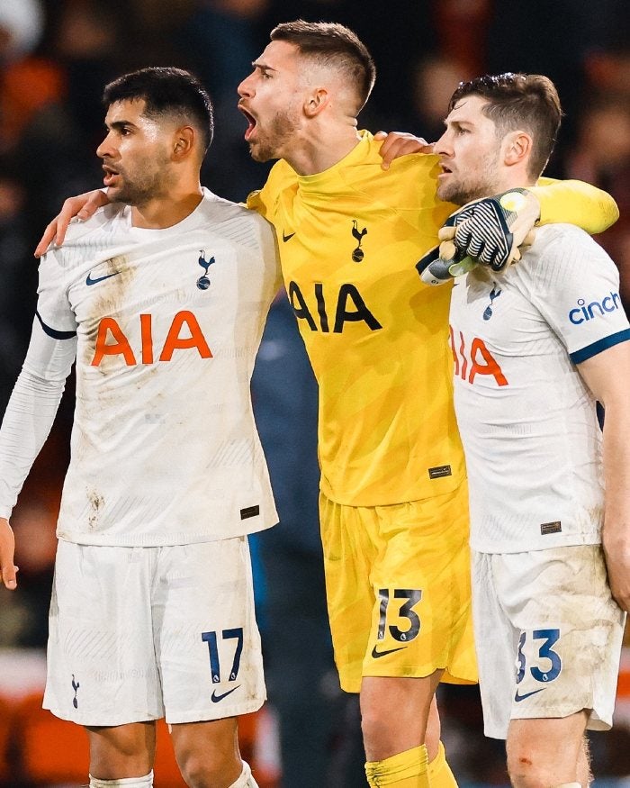 Tottenham se coloca quinto en la Premier League