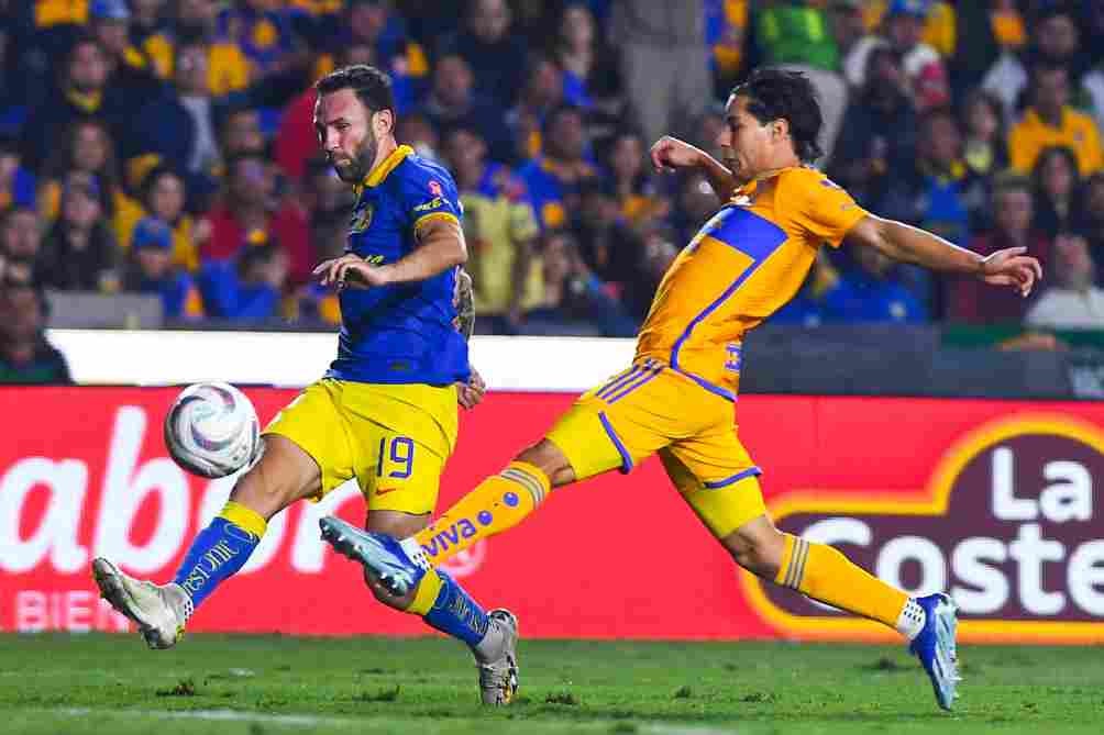 Layún durante el partido de Ida ante Tigres