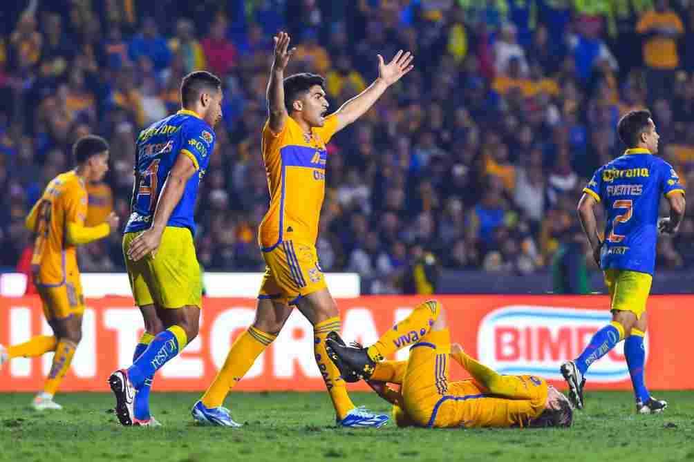 Ibáñez durante el partido de Ida de la Final