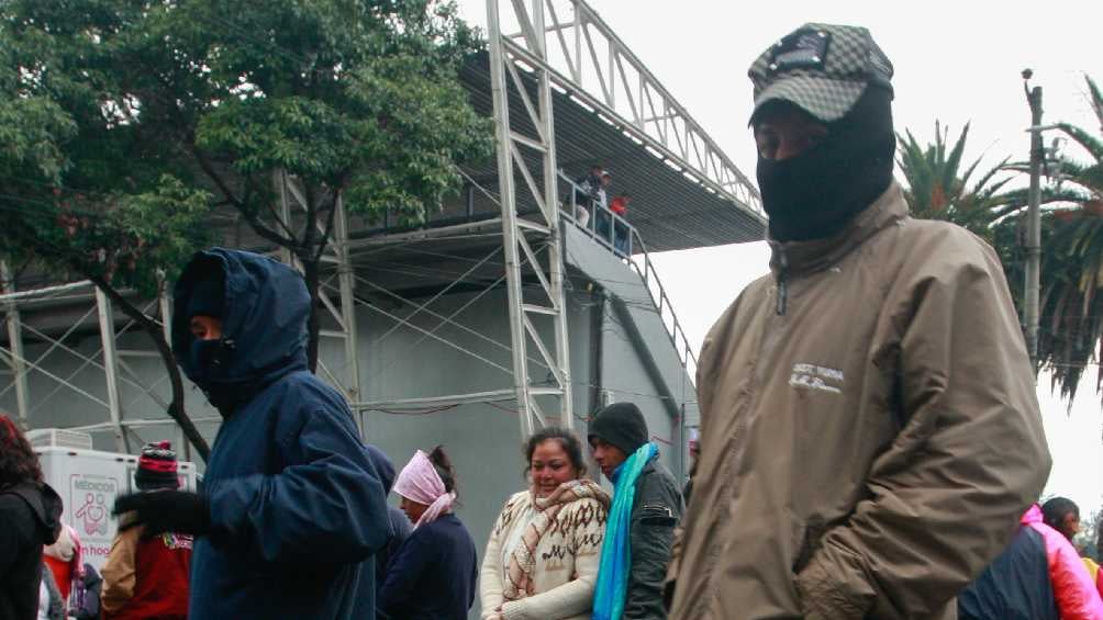 Se recomienda a los ciudadanos abrigarse bien si van a salir. 