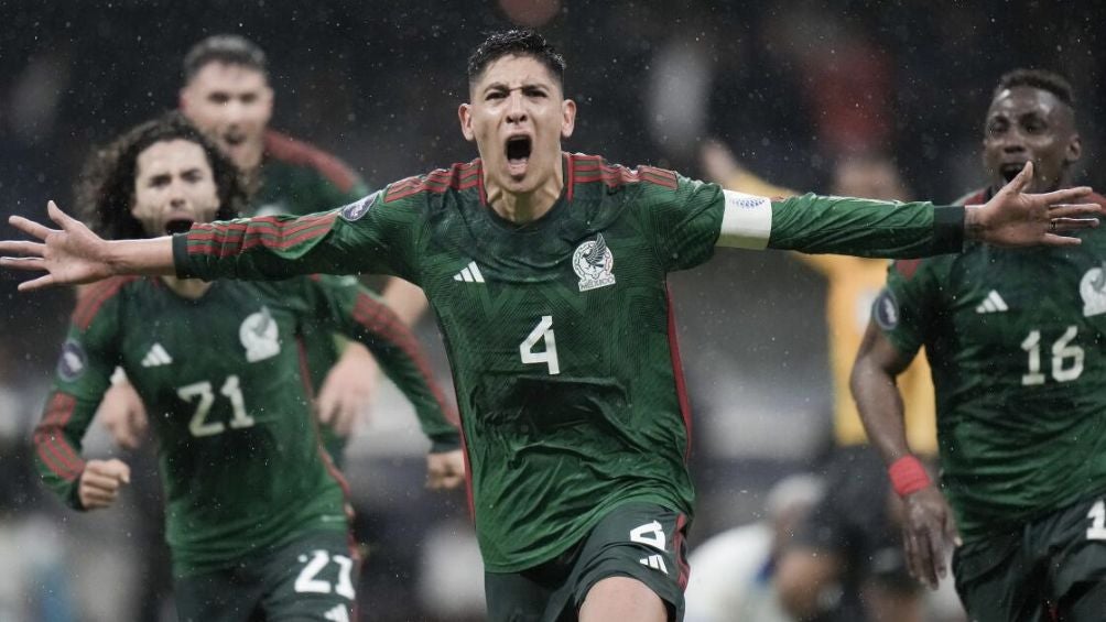 Edson con la Selección Mexicana