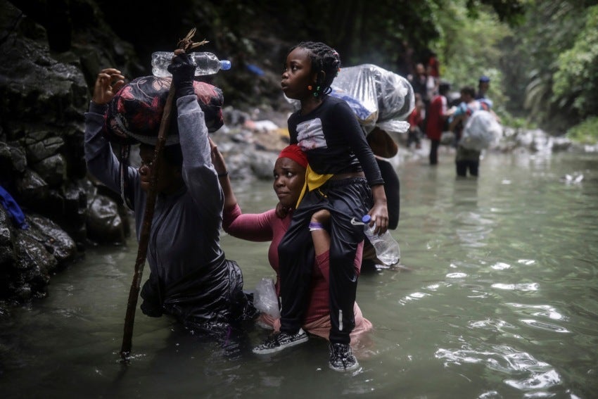 Haitianos tienen que salir de su nación 