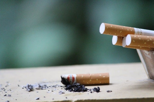 Cigarros aumentará por los impuestos 