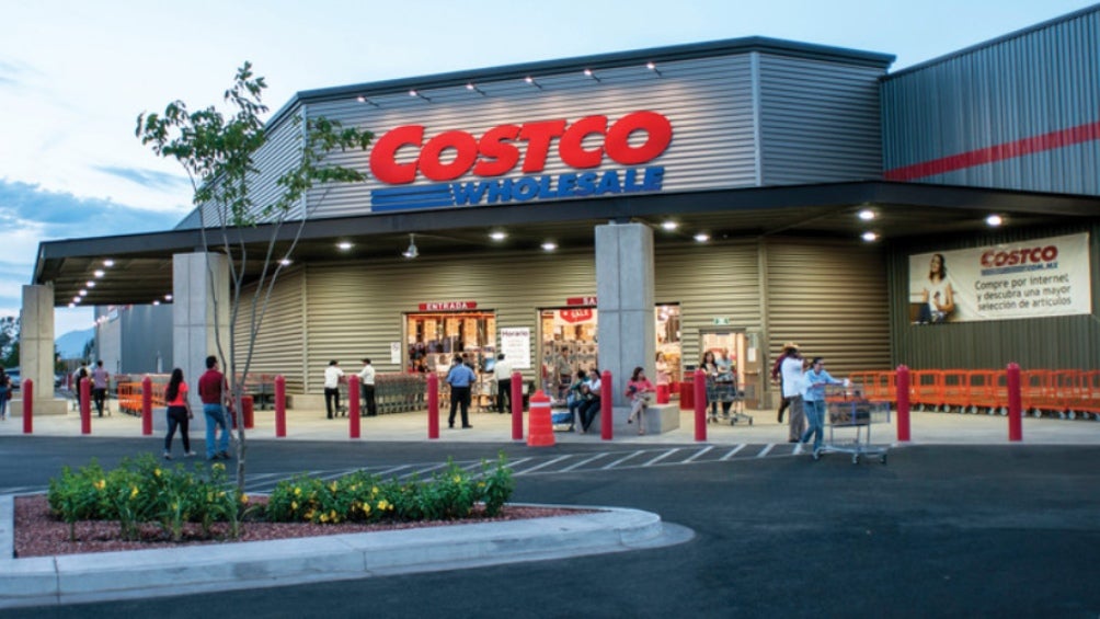 Mujer compra 50 pasteles en Costco y apenas revendió 10