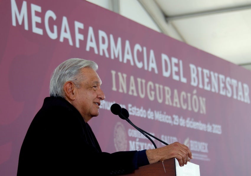 AMLO en la presentación 