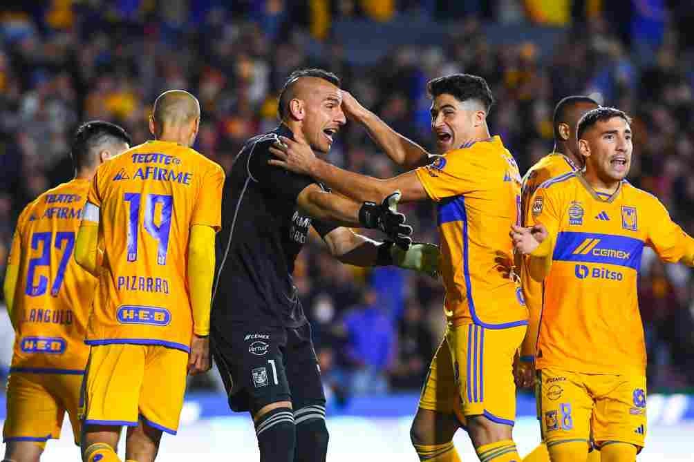 Nahuel y Nico Ibáñez en celebración 