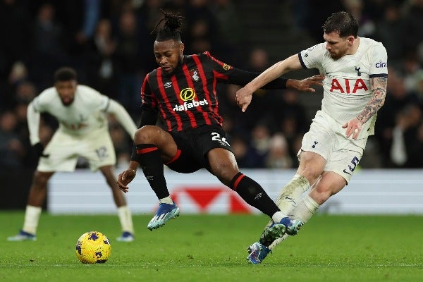 Tottenham enfrentando al Bournemouth 