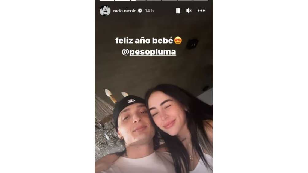 En otra historia, Nicki Nicole le deseó feliz año a su "bebé", como llamó a Peso Pluma. 